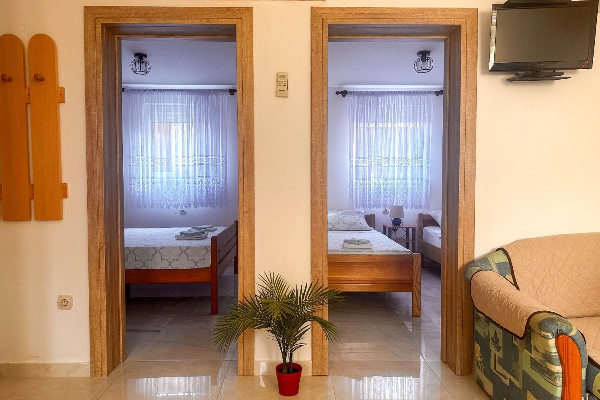 Apartmani Trupeljak Mandre Cameră foto