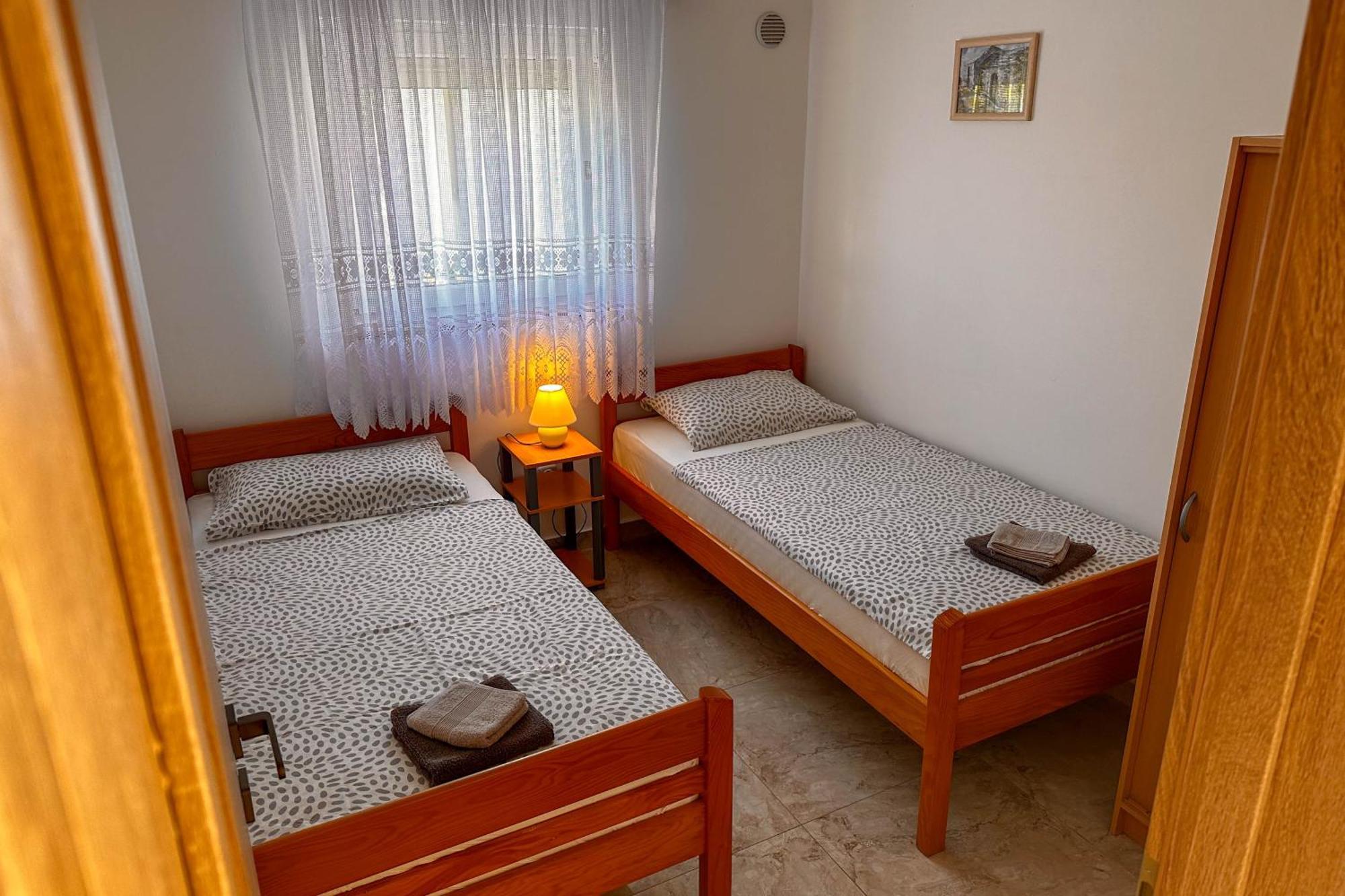 Apartmani Trupeljak Mandre Cameră foto